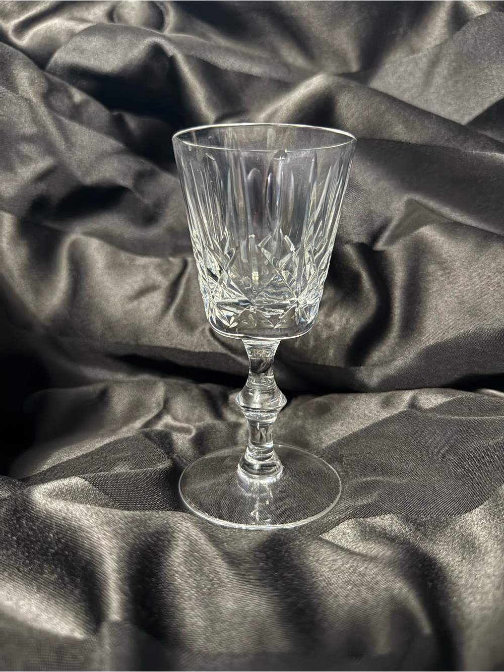 Vintage Clear Cut Crystal Wine Glass - Clear